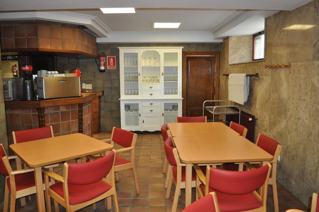 Hostal La Tablada Navaleno Esterno foto
