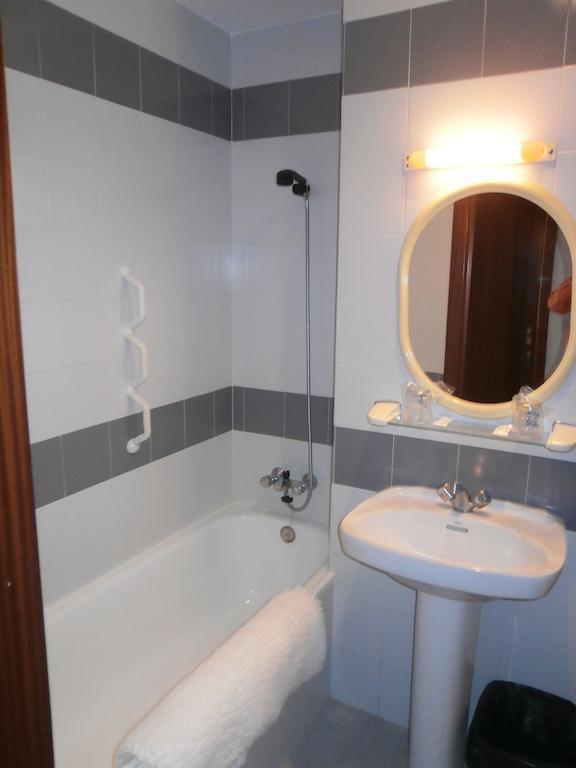 Hostal La Tablada Navaleno Esterno foto